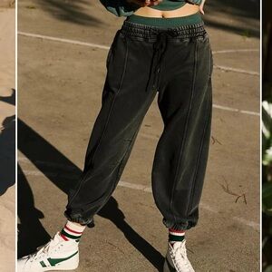 Sprint to finish baggy sweatpants